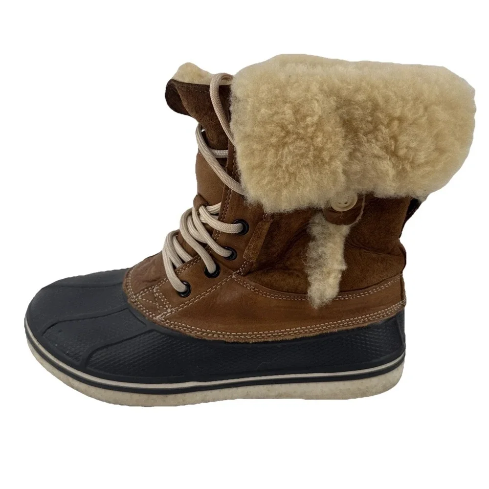 Crocs AllCast Luxe Duck Boots Women 7 Brown Faux Shearling Winter Waterproof